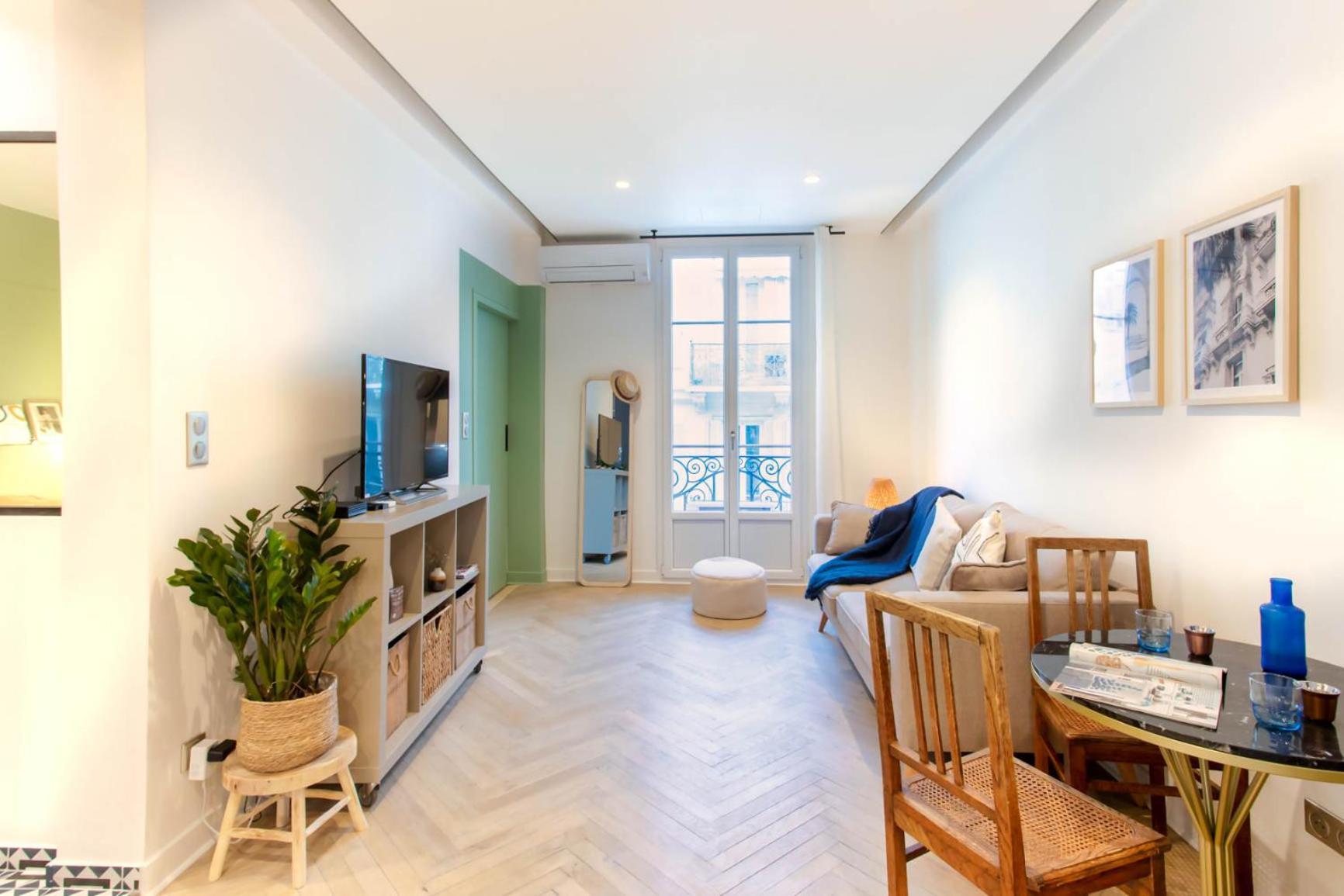 L48 Smart 1 Bdr Ac. Centre 10Mins Sea Apartment Nice Exterior photo
