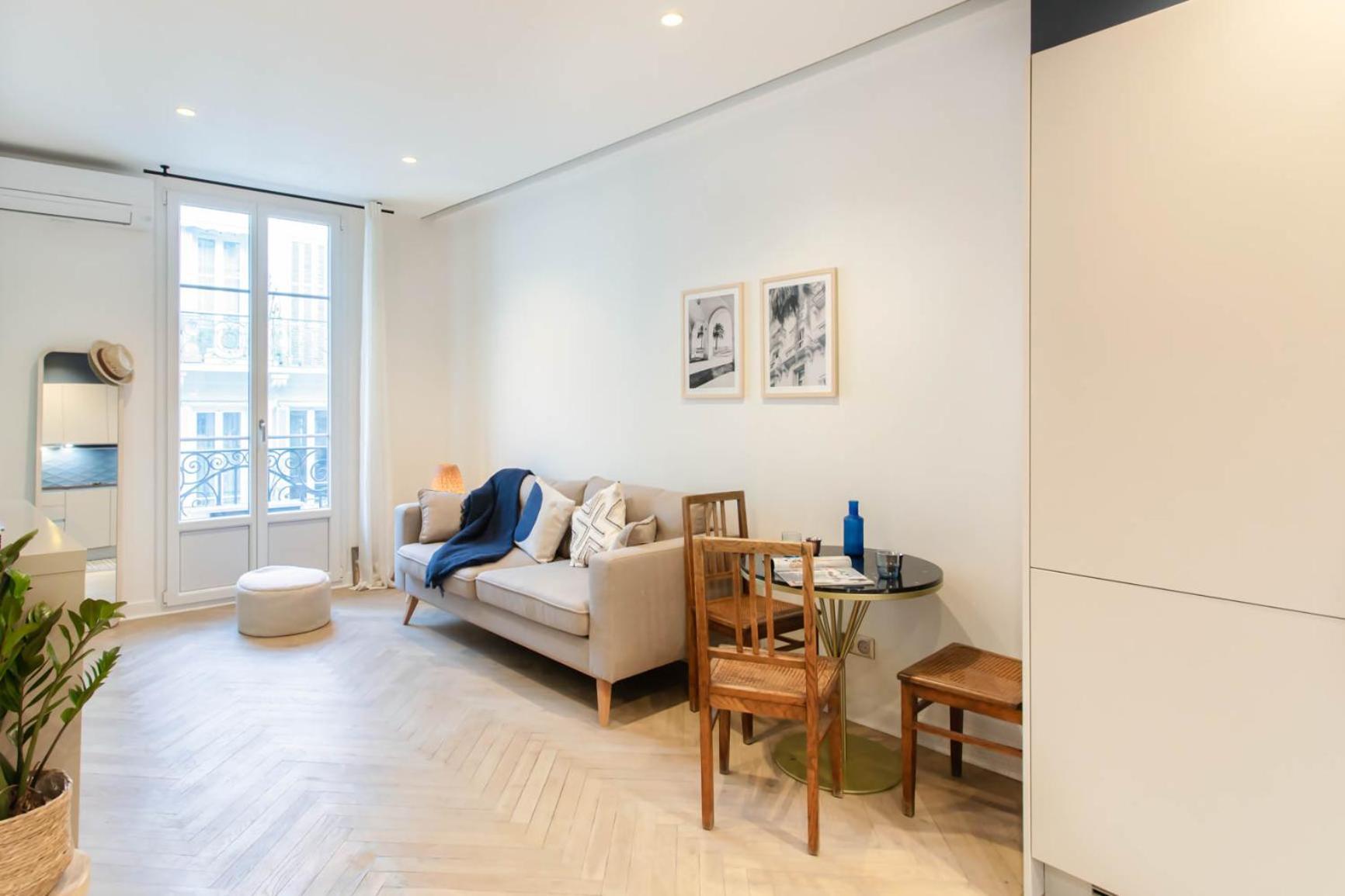 L48 Smart 1 Bdr Ac. Centre 10Mins Sea Apartment Nice Exterior photo